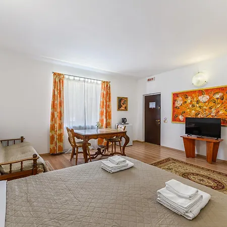 Pensiunea Roma Antica Guest house 3*